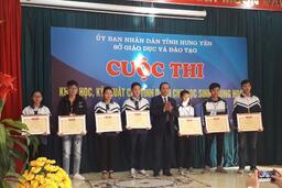 HỌC SINH TRƯỜNG THPT MỸ HÀO THAM DỰ