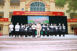 TUYÊN TRUYỀN, PHỔ BIẾN GIÁO DỤC PHÁP LUẬT AN TOÀN GIAO THÔNG VÀ PHÒNG CHỐNG CHÁY NỔ NĂM HỌC 2022-2023