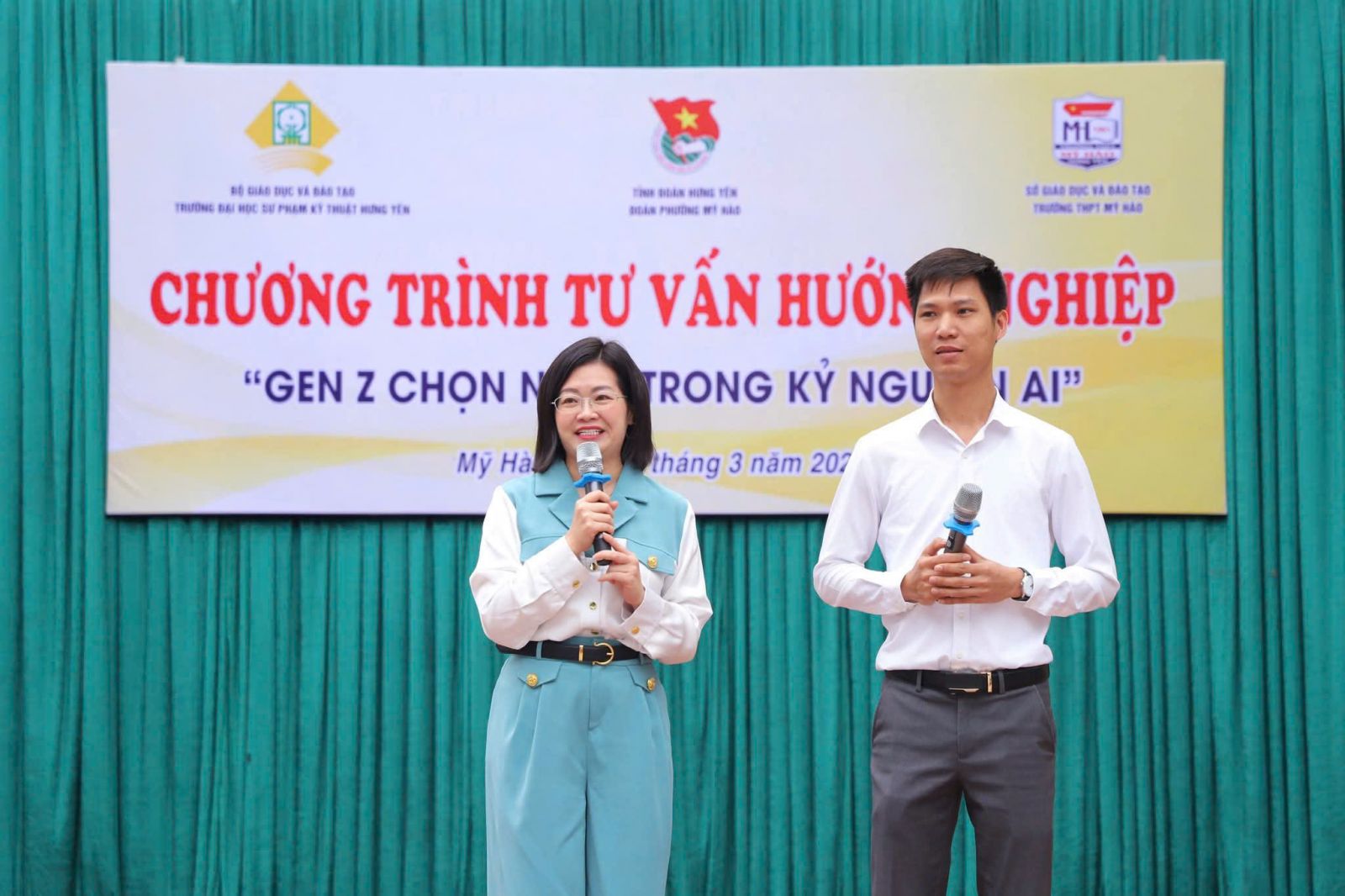 <a href='https://c3myhao.hungyen.edu.vn/tin-tuc/tu-van-huong-nghiep-gen-z-chon-nghe-trong-ky-nguyen-ai.html'>TƯ VẤN HƯỚNG NGHIỆP “GEN Z CHỌN NGHỀ TRONG KỲ NGUYÊN AI”</a>