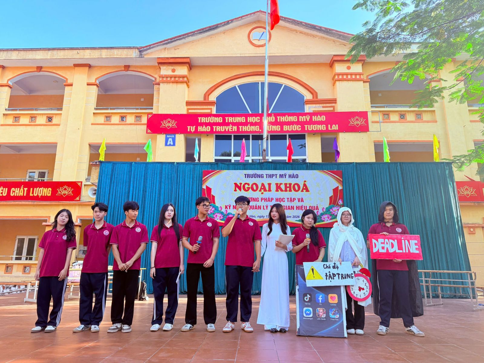 <a href='https://c3myhao.hungyen.edu.vn/tin-tuc/hoat-dong-ngoai-khoa-phuong-phap-hoc-tap-va-ky-nang-quan-ly-thoi-gian-hieu-qua.html'>HOẠT ĐỘNG NGOẠI KHÓA: “PHƯƠNG PHÁP HỌC TẬP VÀ KỸ NĂNG QUẢN LÝ THỜI GIAN HIỆU QUẢ”</a>